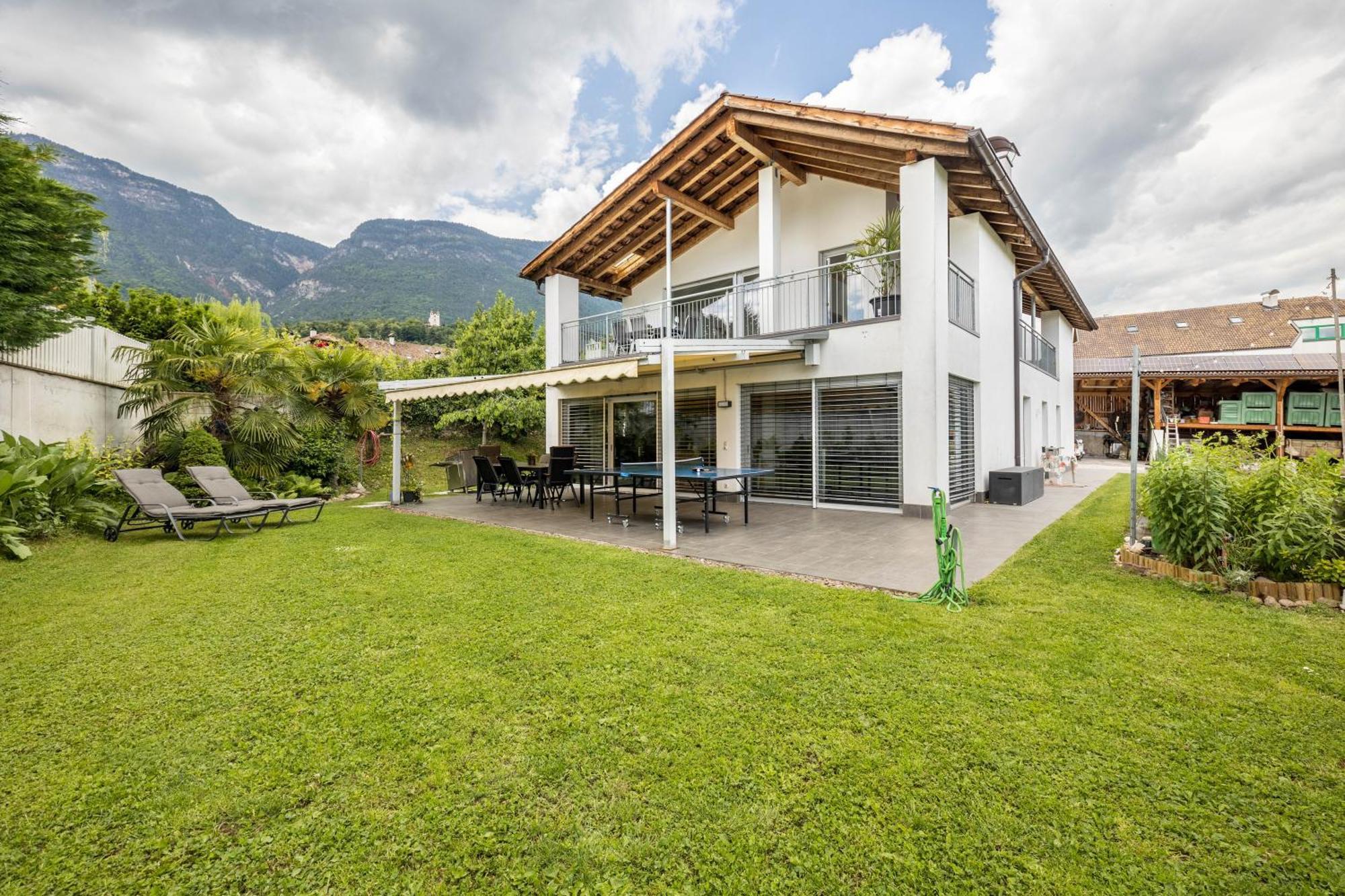 Angerblick Apartment *